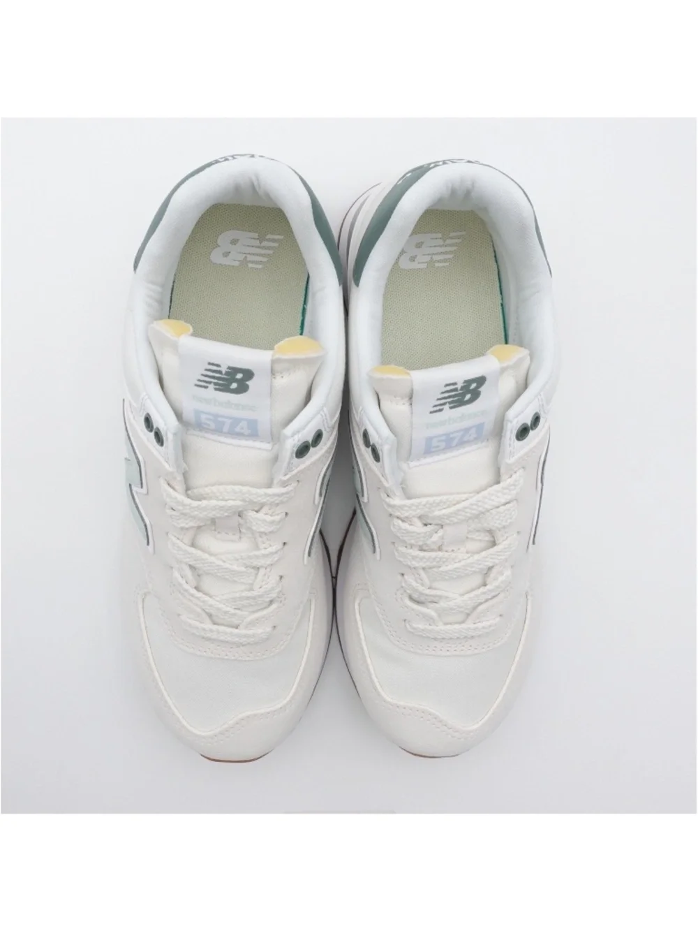 NEW Size 7.5 Women's New Balance 574 Suede Sneakers WL574CGR Sea Salt/New Spruce